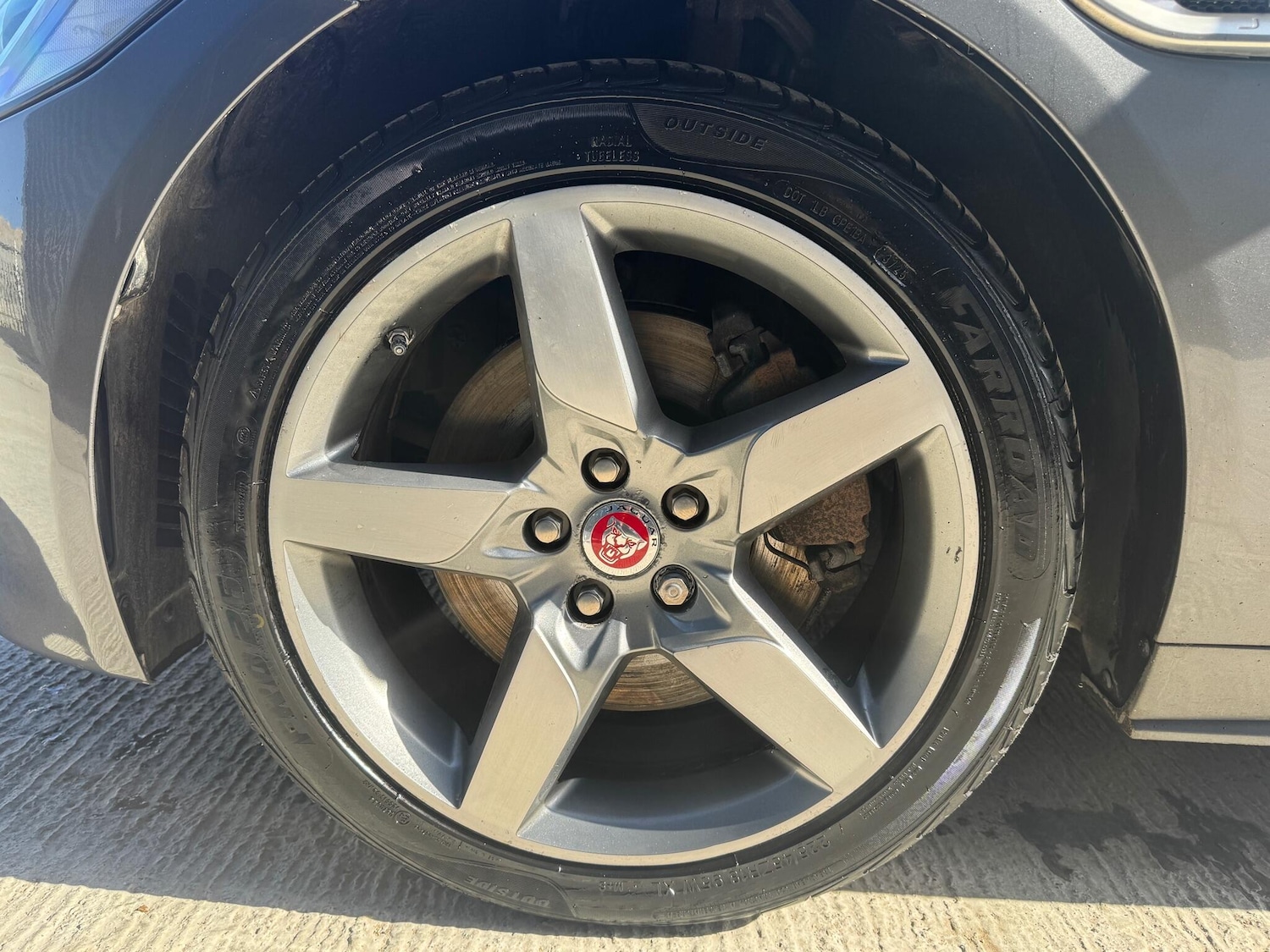 Used Jaguar XE 2016 for sale - 77925449: Photo 47