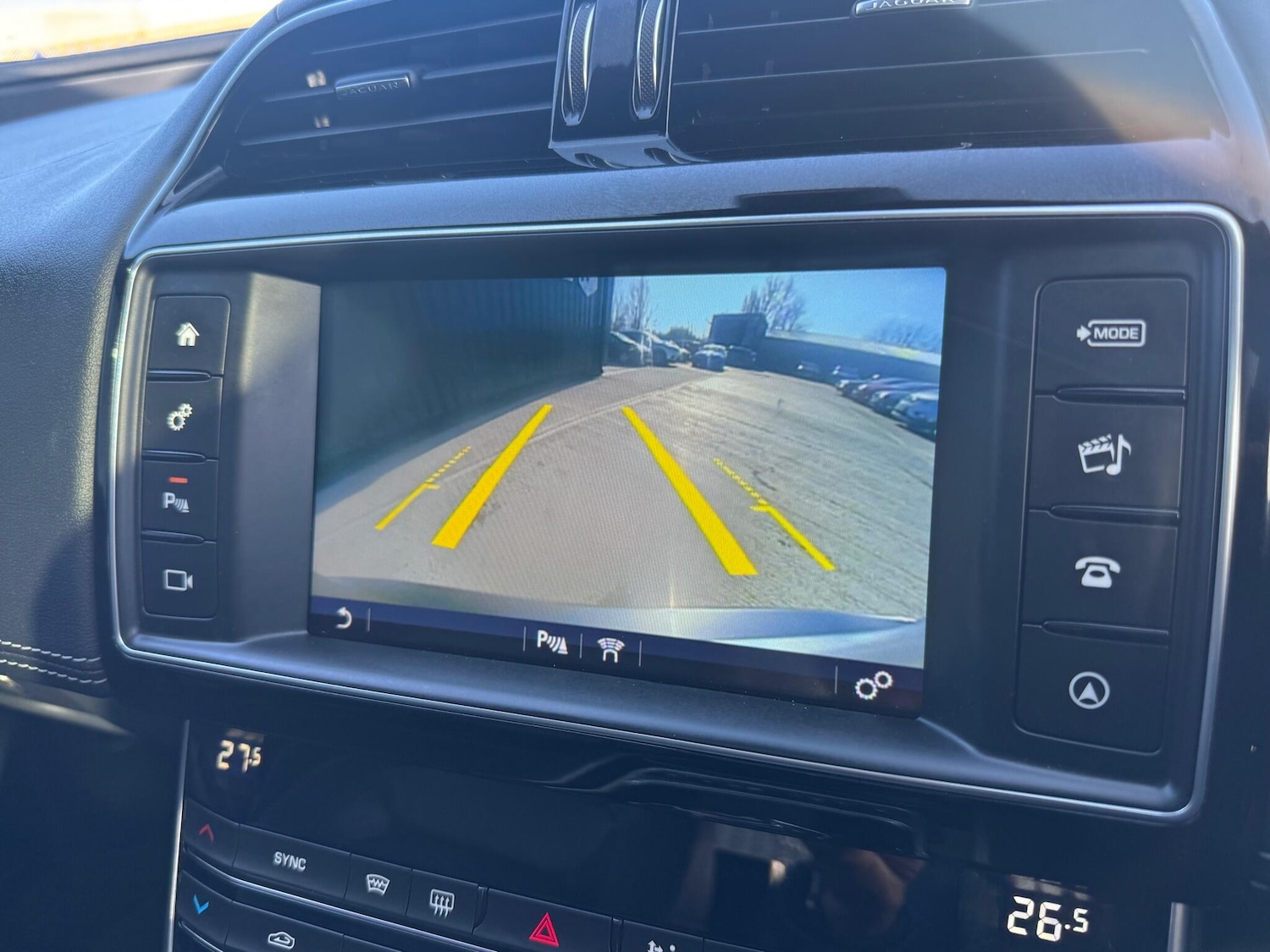 Used Jaguar XE 2016 for sale - 77925449: Photo 49