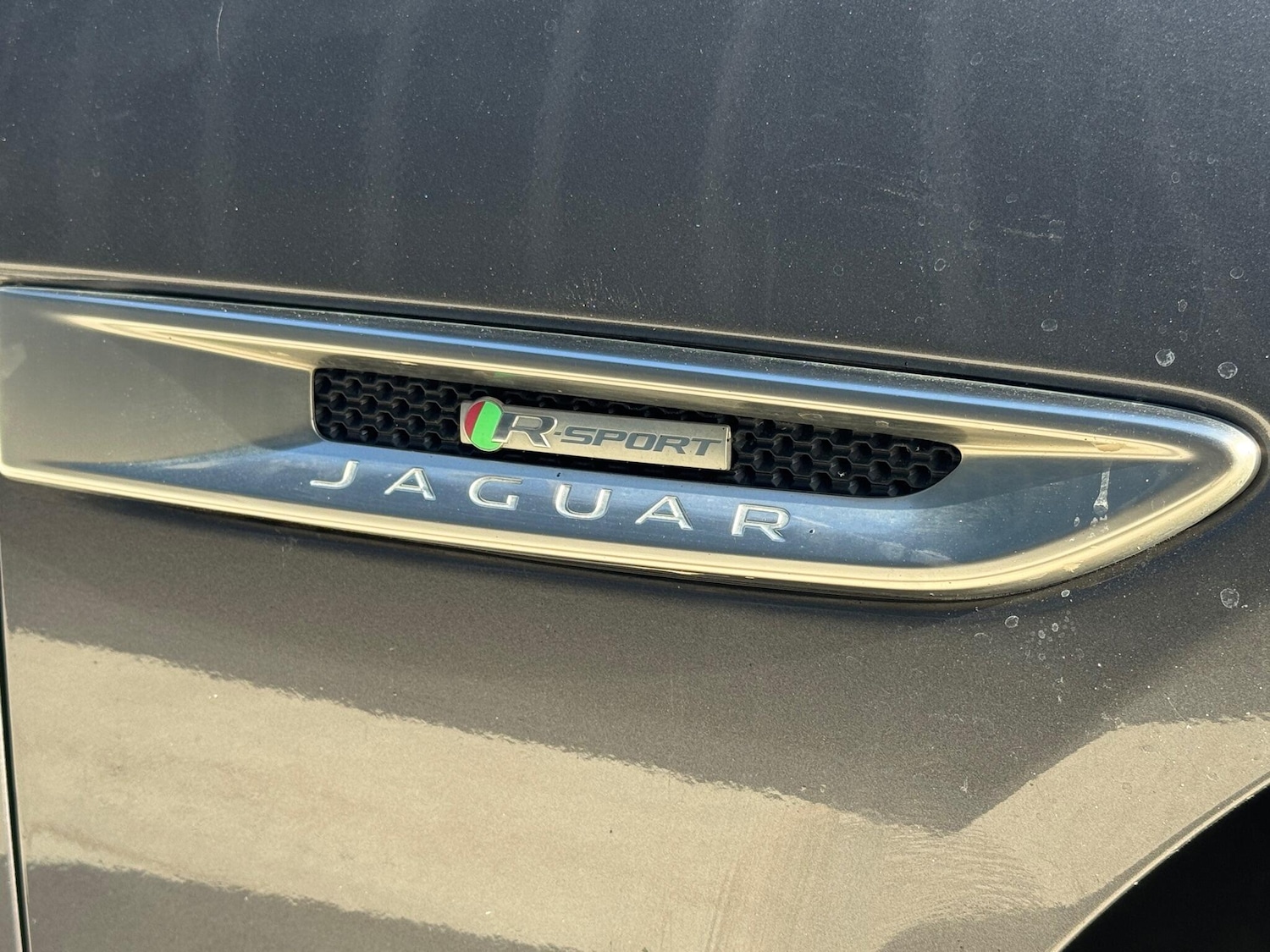 Used Jaguar XE 2016 for sale - 77925449: Photo 59