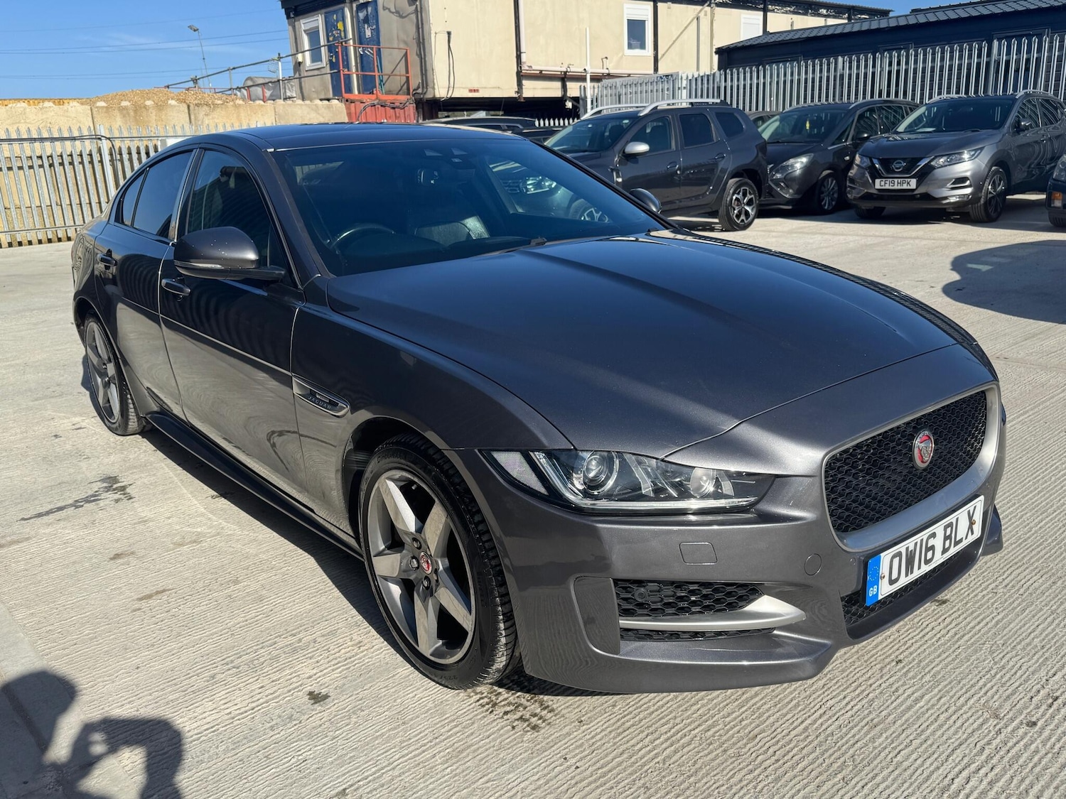 Used Jaguar XE 2016 for sale - 77925449: Photo 9