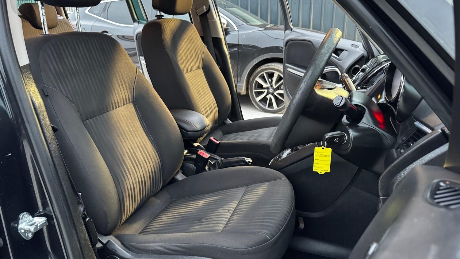 Used Vauxhall Zafira 2014 for sale - 77345125: Photo 21