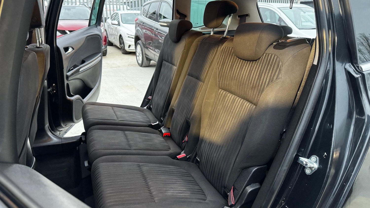 Used Vauxhall Zafira 2014 for sale - 77345125: Photo 27