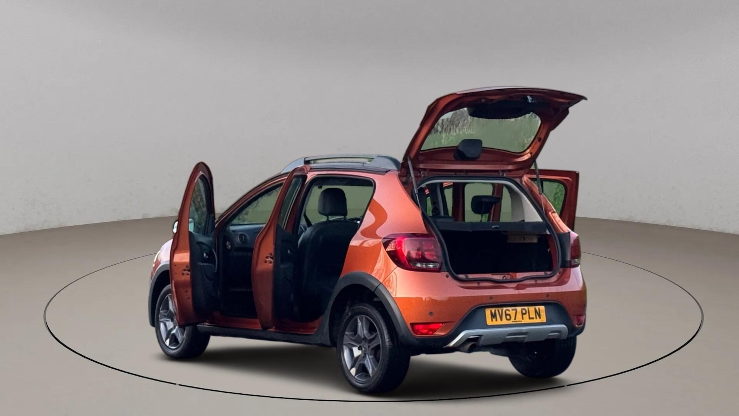 Used Dacia Sandero Stepway 2017 for sale - 76866102: Photo 11