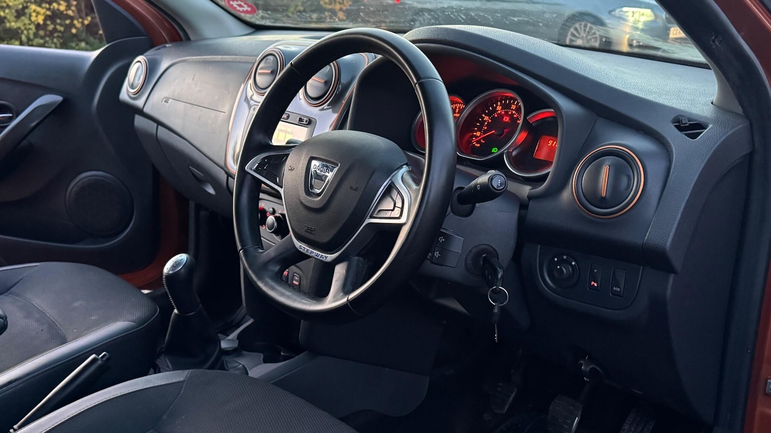 Used Dacia Sandero Stepway 2017 for sale - 76866102: Photo 18