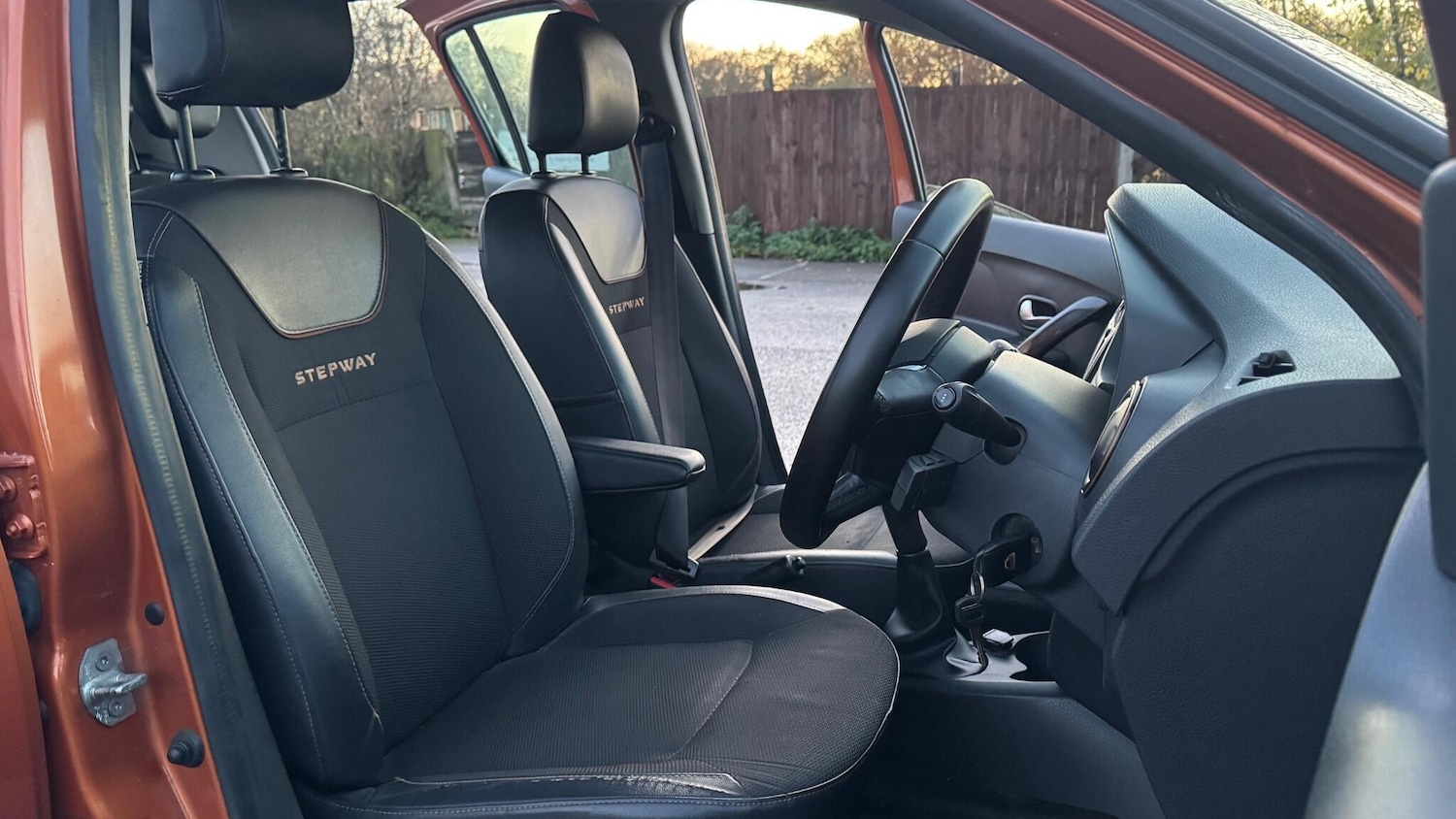 Used Dacia Sandero Stepway 2017 for sale - 76866102: Photo 21