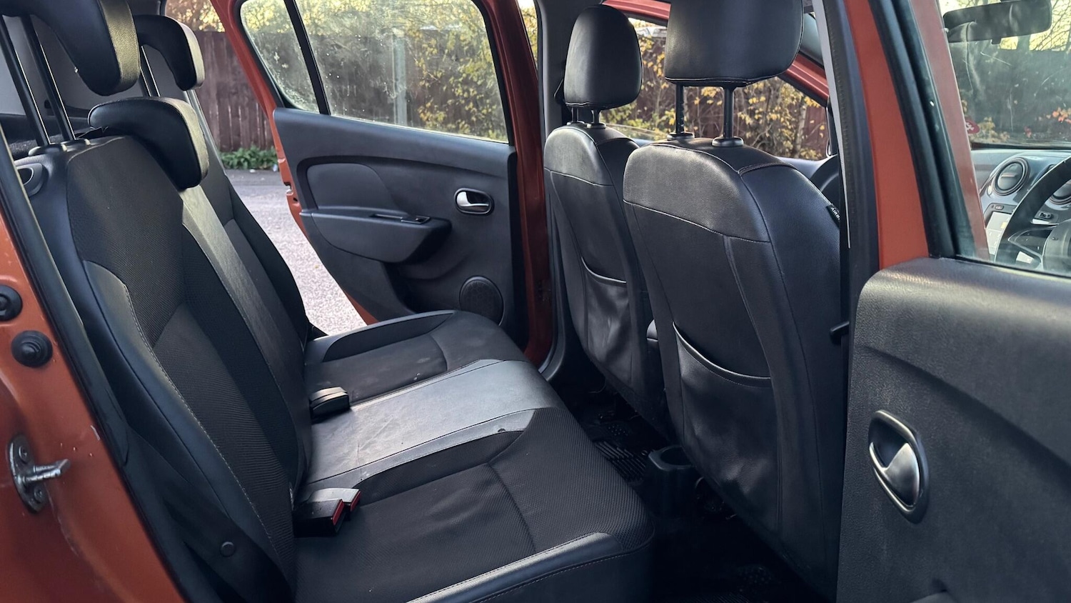 Used Dacia Sandero Stepway 2017 for sale - 76866102: Photo 23