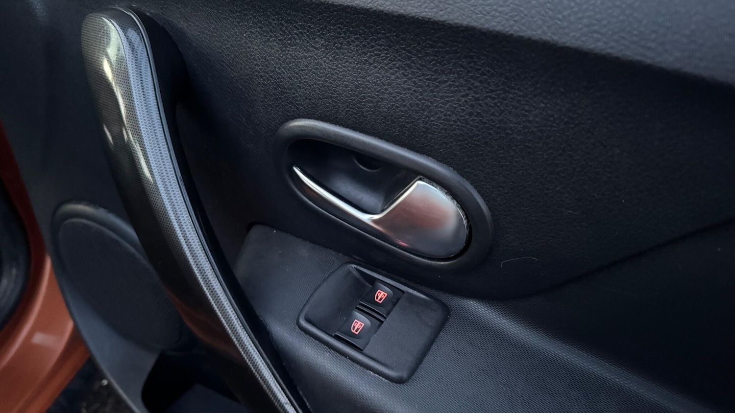 Used Dacia Sandero Stepway 2017 for sale - 76866102: Photo 25