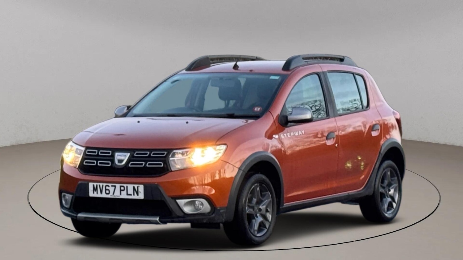 Used Dacia Sandero Stepway 2017 for sale - 76866102: Photo 4