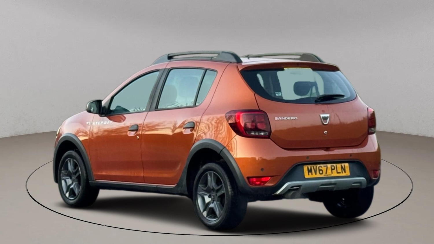 Used Dacia Sandero Stepway 2017 for sale - 76866102: Photo 5