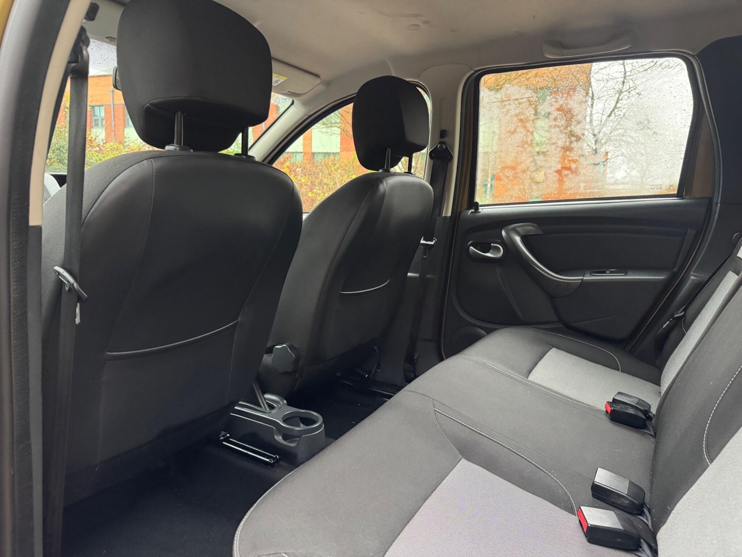 Used Dacia Duster 2017 for sale - 76780630: Photo 34