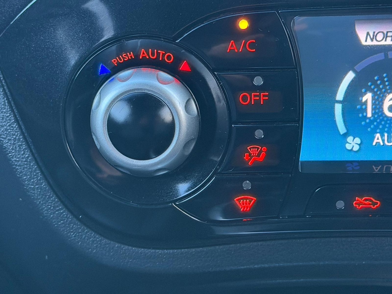 Used Nissan Juke for sale - 77306276: Photo 43