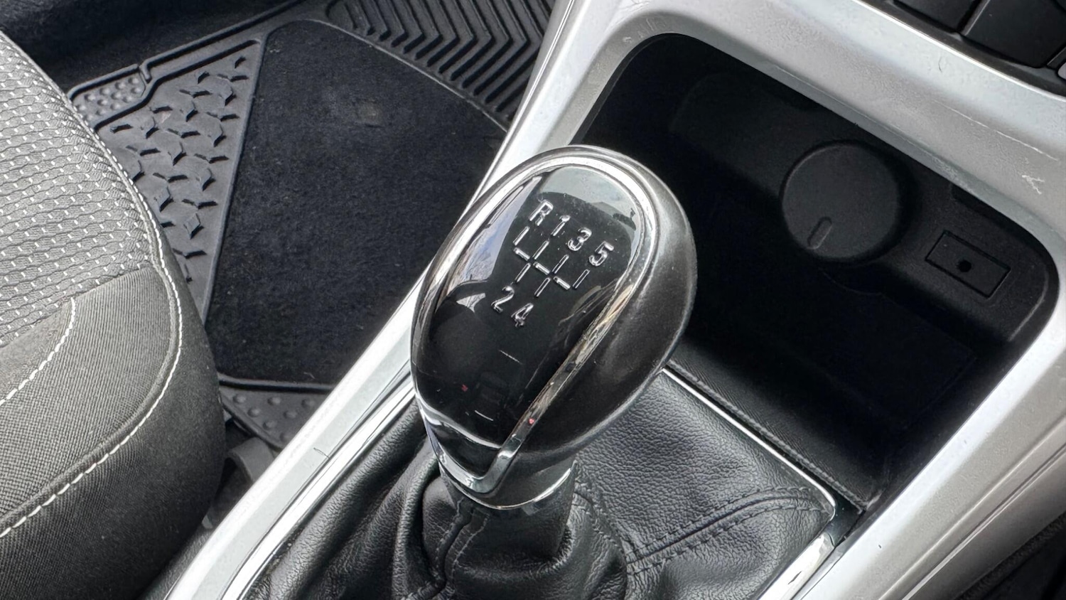 Used Vauxhall Astra 2010 for sale - 77267322: Photo 13