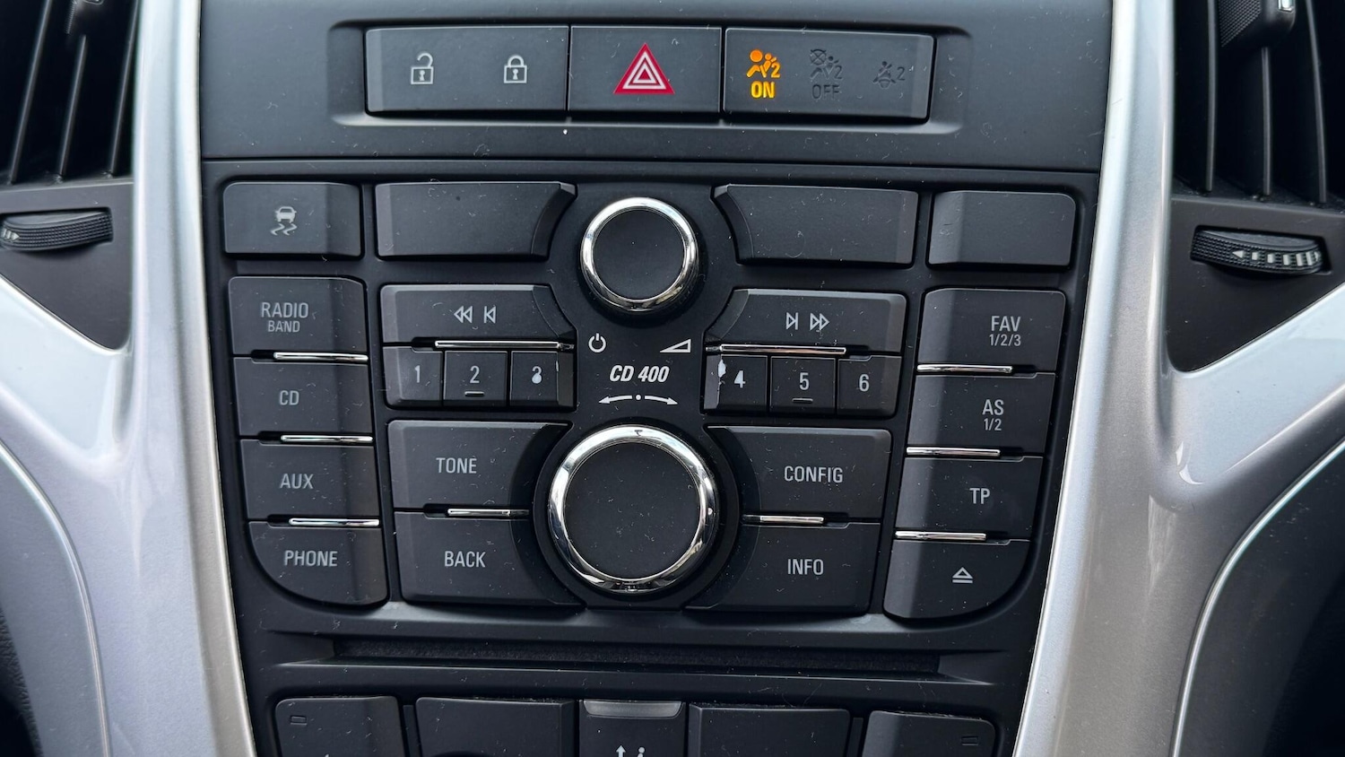 Used Vauxhall Astra 2010 for sale - 77267322: Photo 15