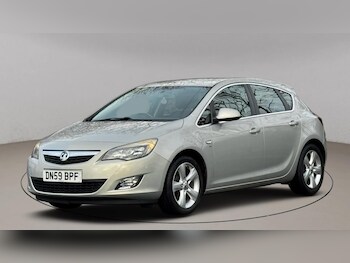 Used Vauxhall Astra 2010 for sale - 77267322: Photo
