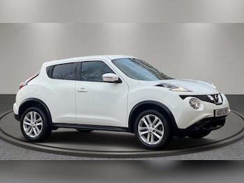 Used Nissan Juke 2017 for sale - 76573790: Photo