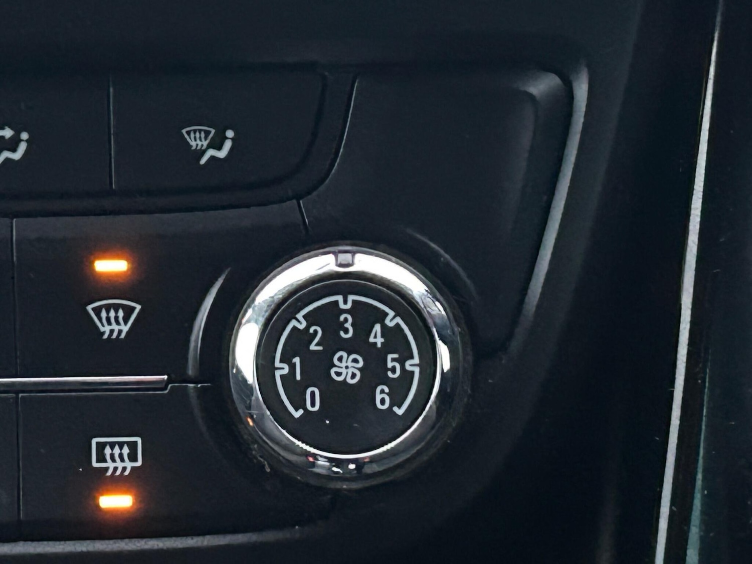 Used Vauxhall Zafira 2016 for sale - 77216016: Photo 15