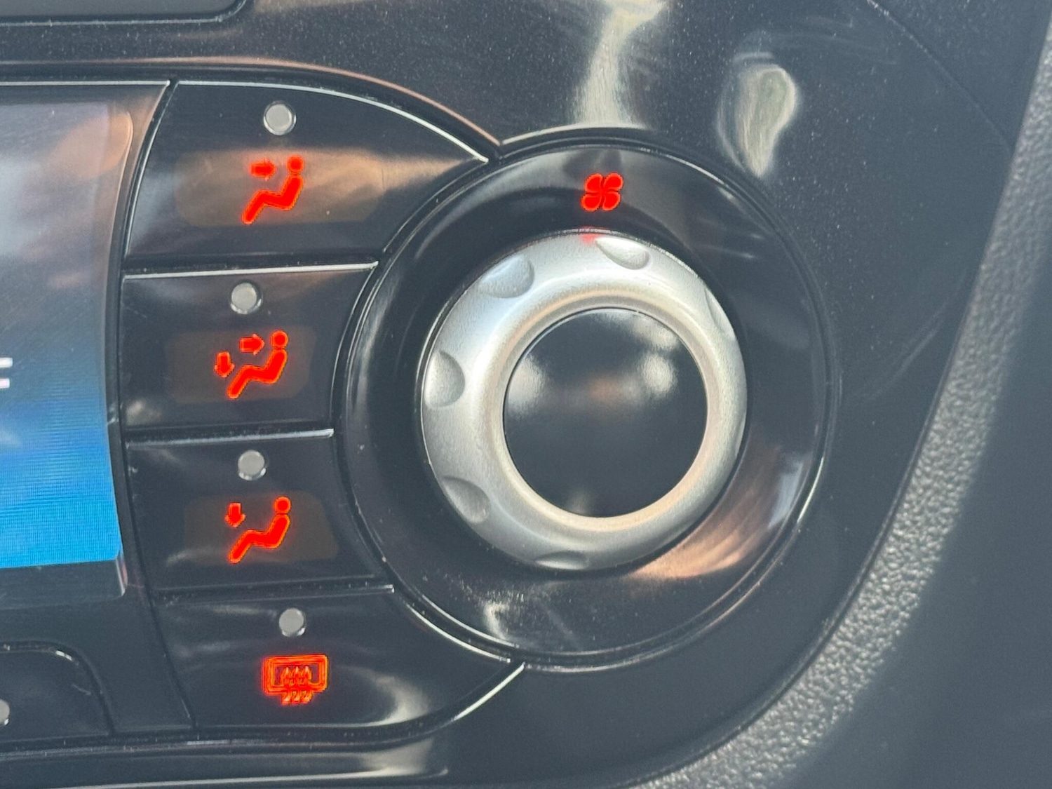 Used Nissan Juke 2014 for sale - 76585112: Photo 19