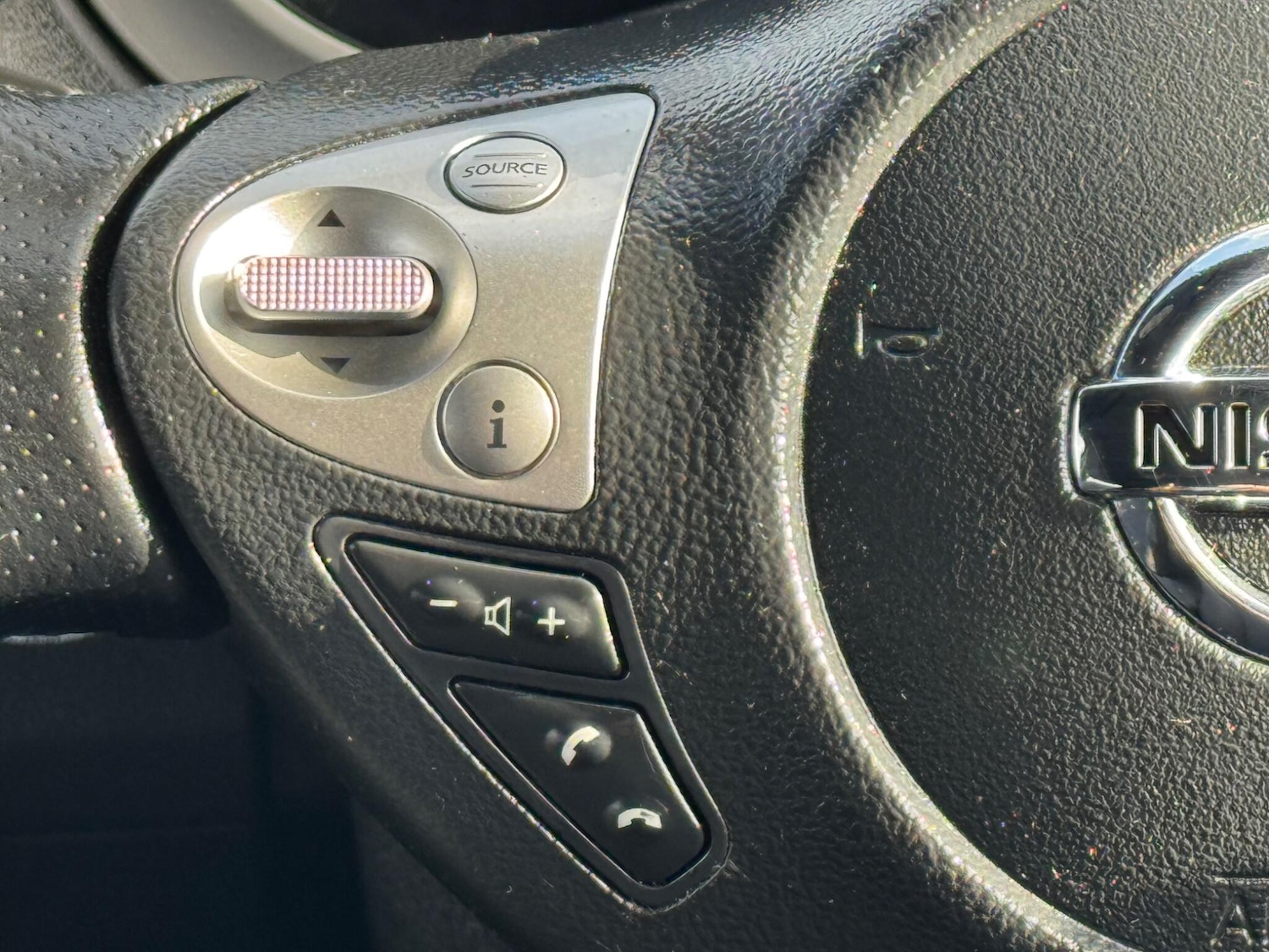 Used Nissan Juke 2014 for sale - 76585112: Photo 24