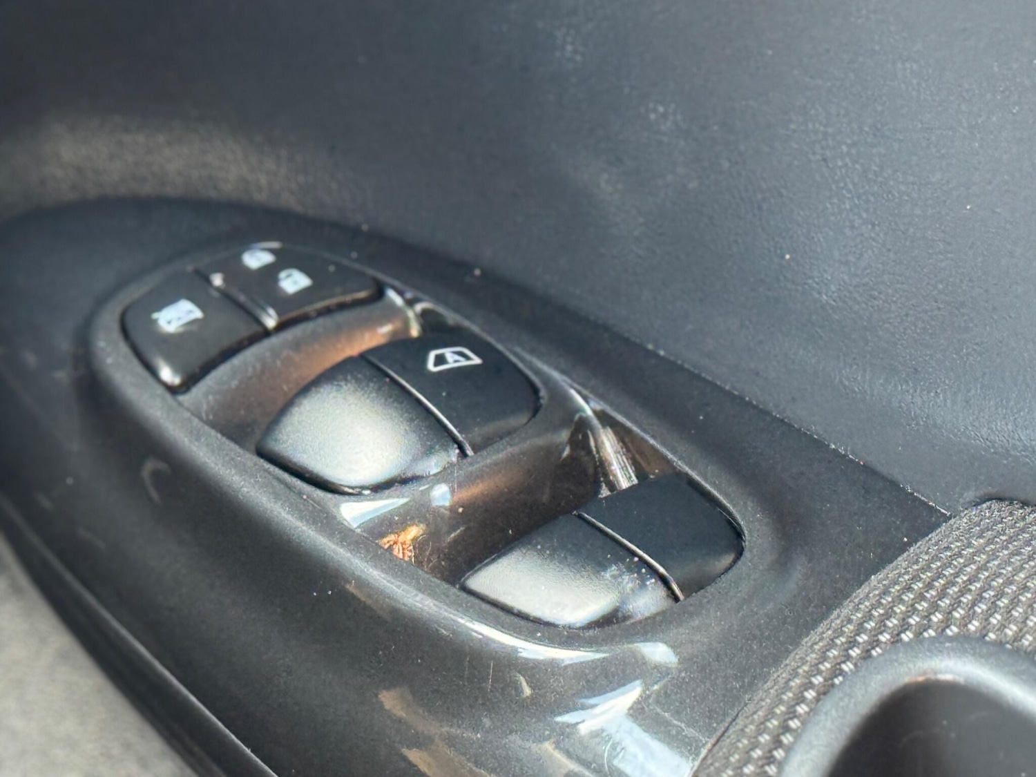 Used Nissan Juke 2014 for sale - 76585112: Photo 27