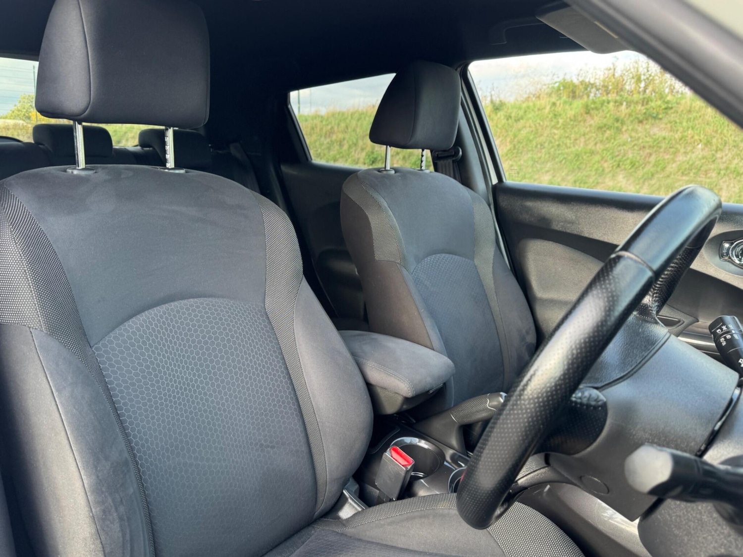 Used Nissan Juke 2014 for sale - 76585112: Photo 29