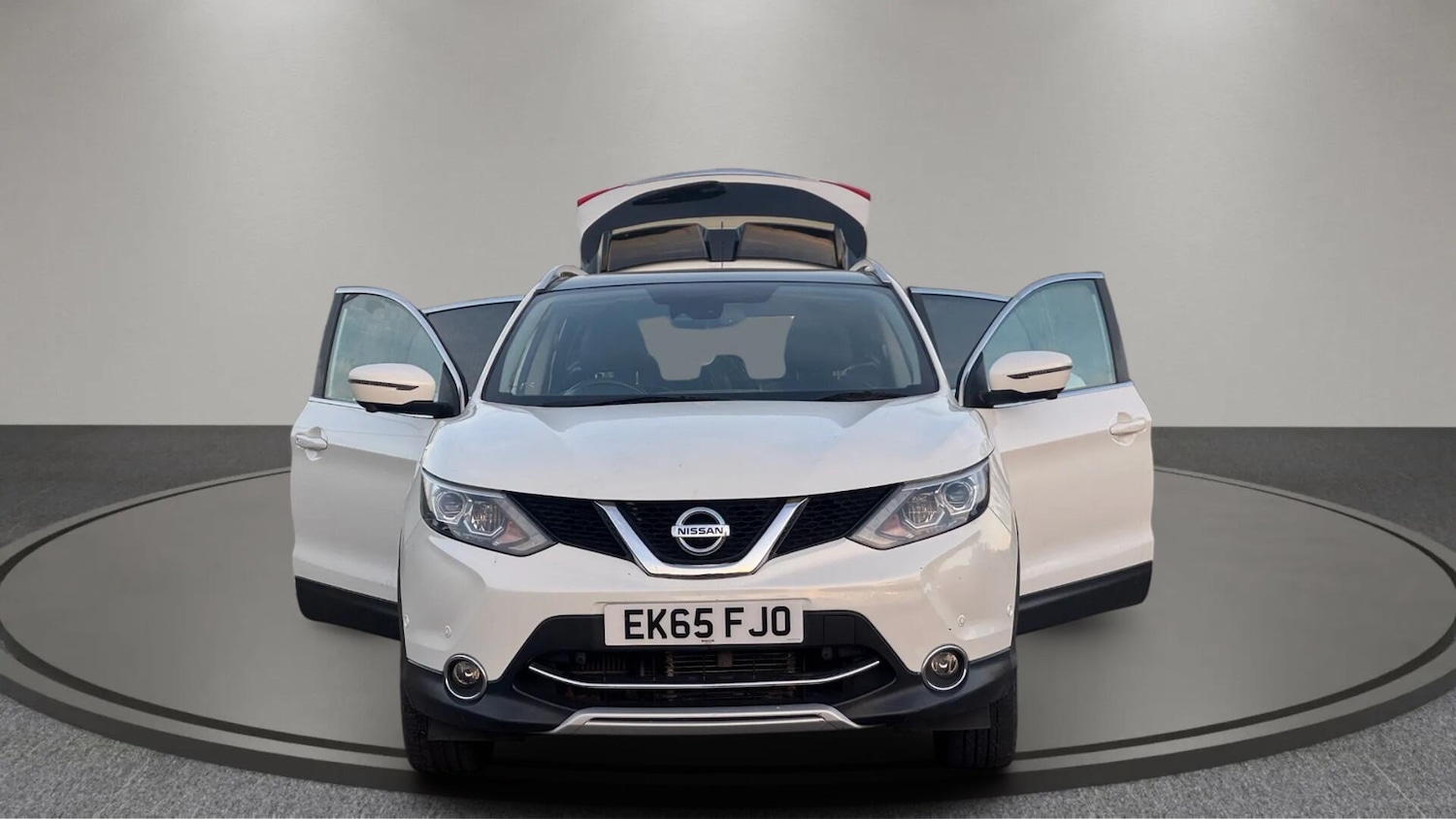 Used Nissan Qashqai 2015 for sale - 76597498: Photo 14