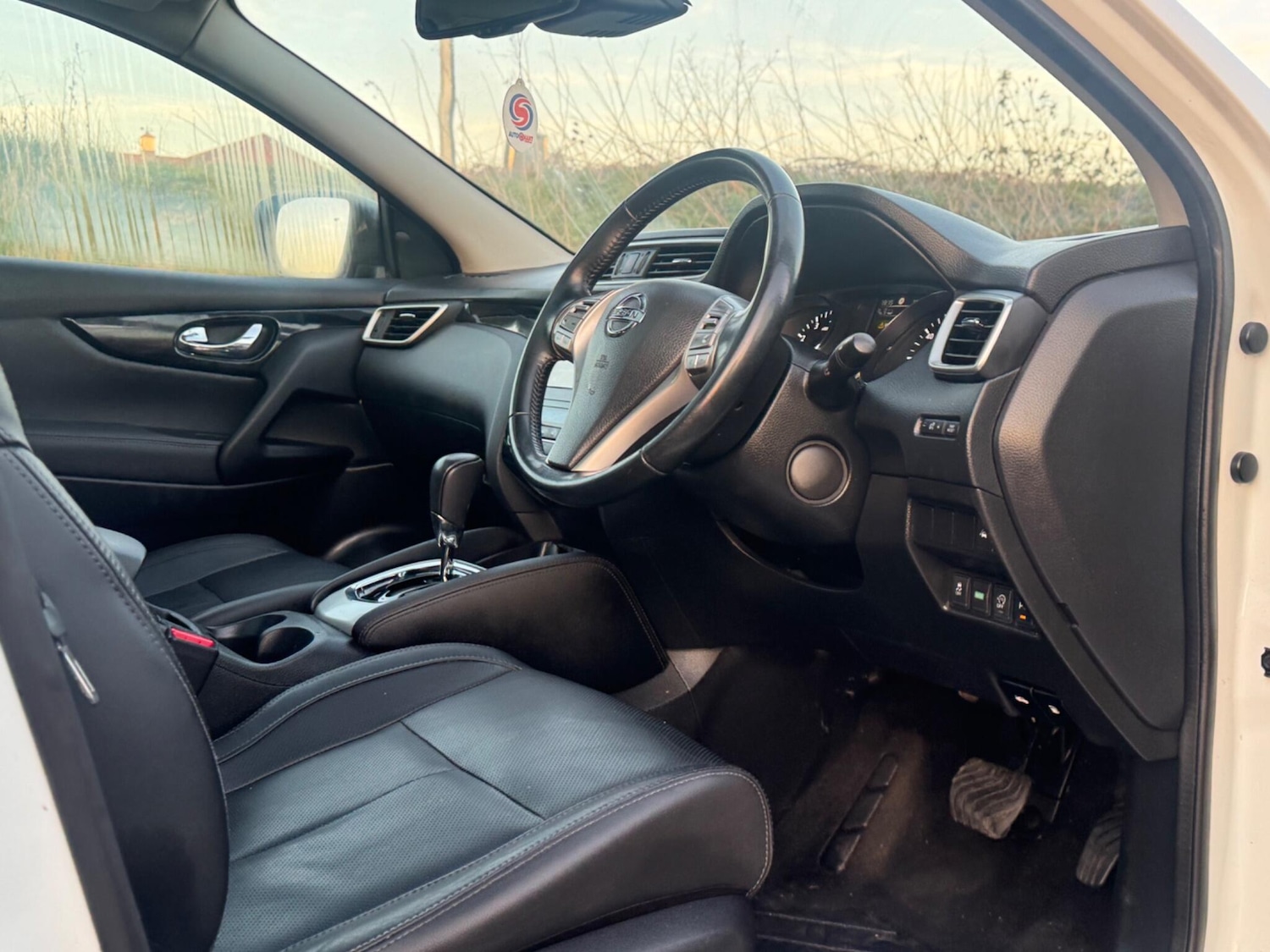 Used Nissan Qashqai 2015 for sale - 76597498: Photo 35