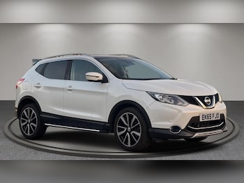 Used Nissan Qashqai 2015 for sale - 76597498: Photo