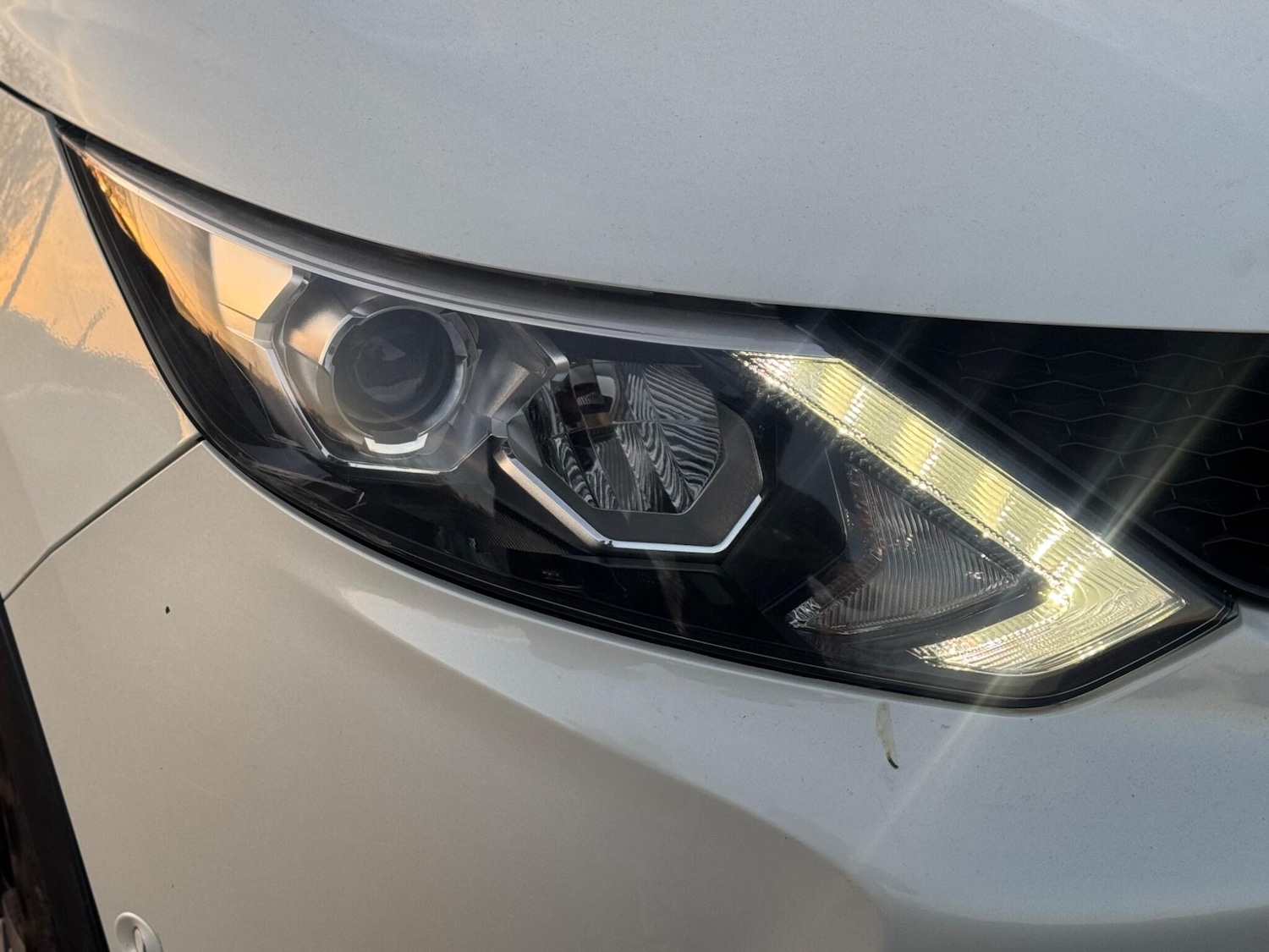 Used Nissan Qashqai 2015 for sale - 76597498: Photo 46