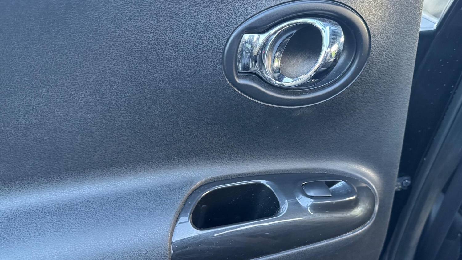 Used Nissan Juke for sale - 77015323: Photo 44