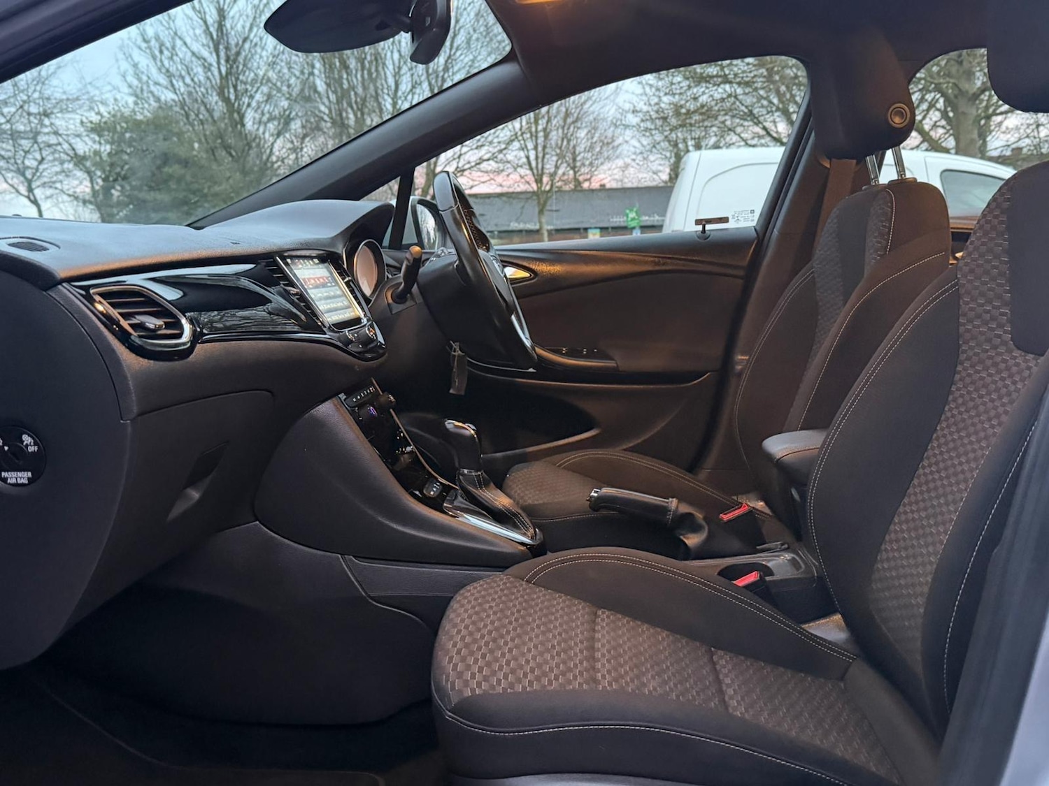 Used Vauxhall Astra 2017 for sale - 77255062: Photo 34