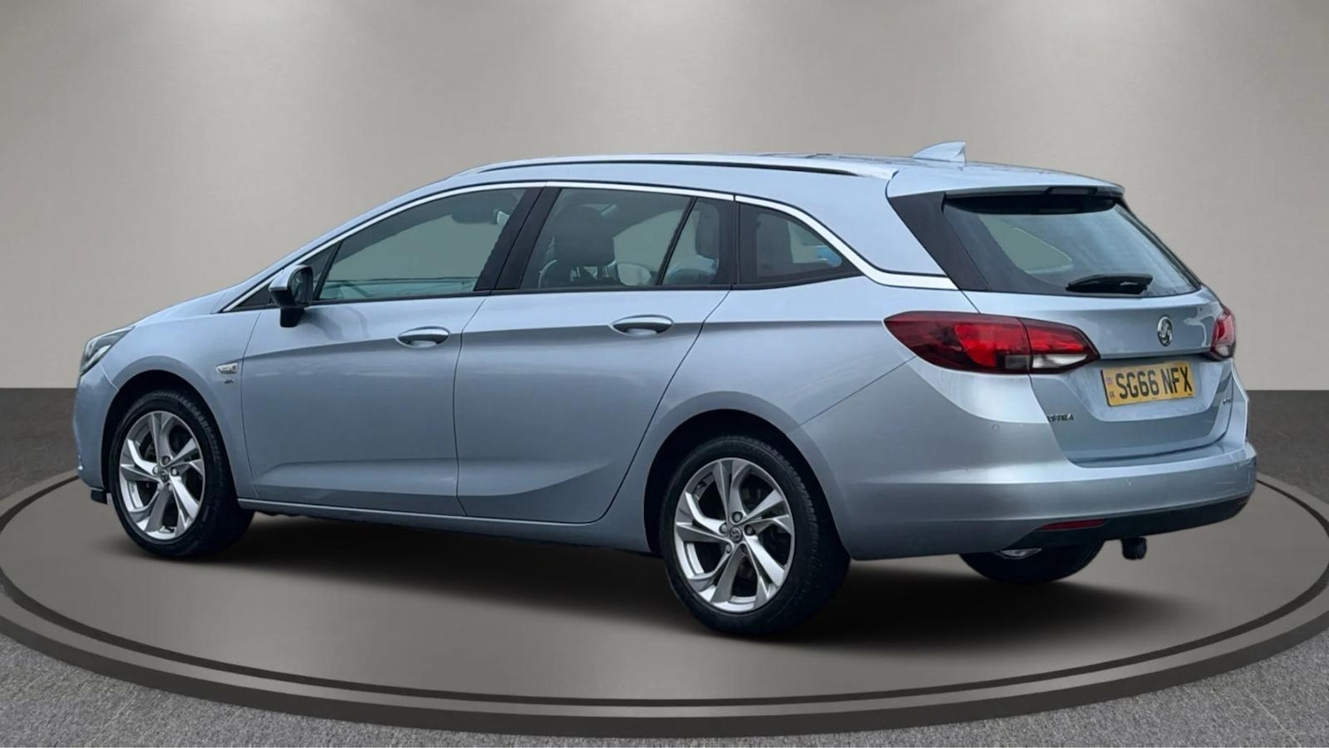 Used Vauxhall Astra 2017 for sale - 77255062: Photo 6