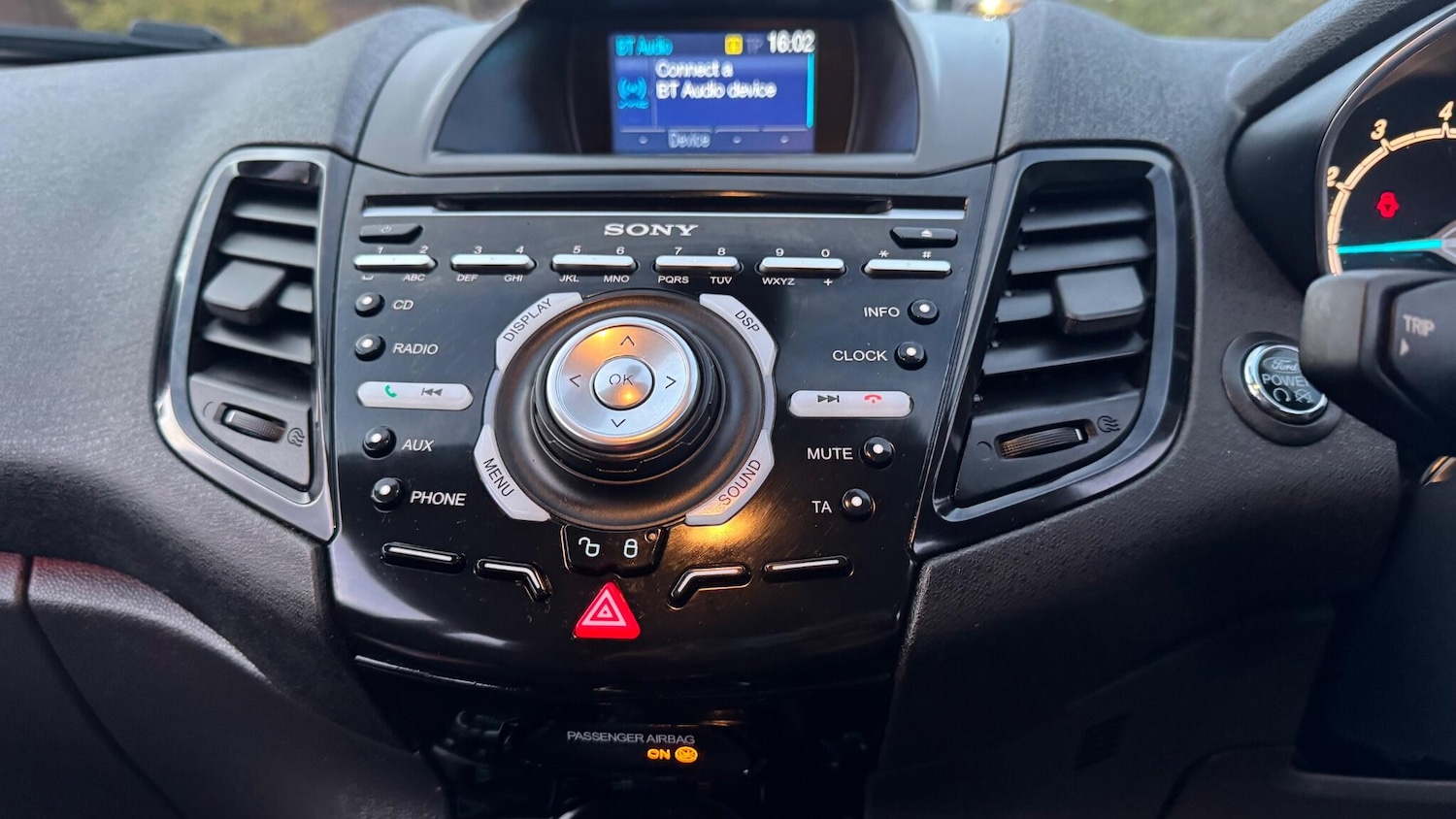 Used Ford Fiesta 2014 for sale - 76772145: Photo 22