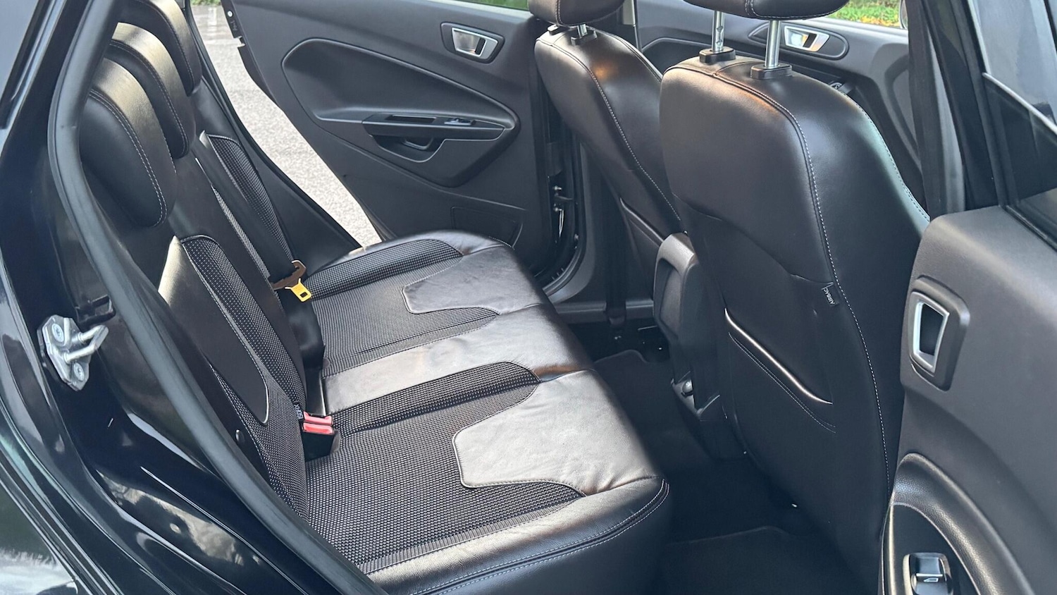 Used Ford Fiesta 2014 for sale - 76772145: Photo 27