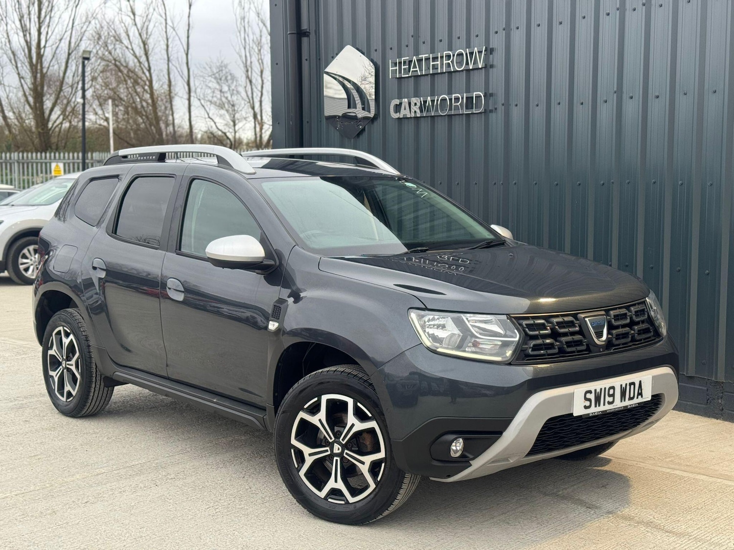 Used Dacia Duster 2019 for sale - 77909336: Photo 2