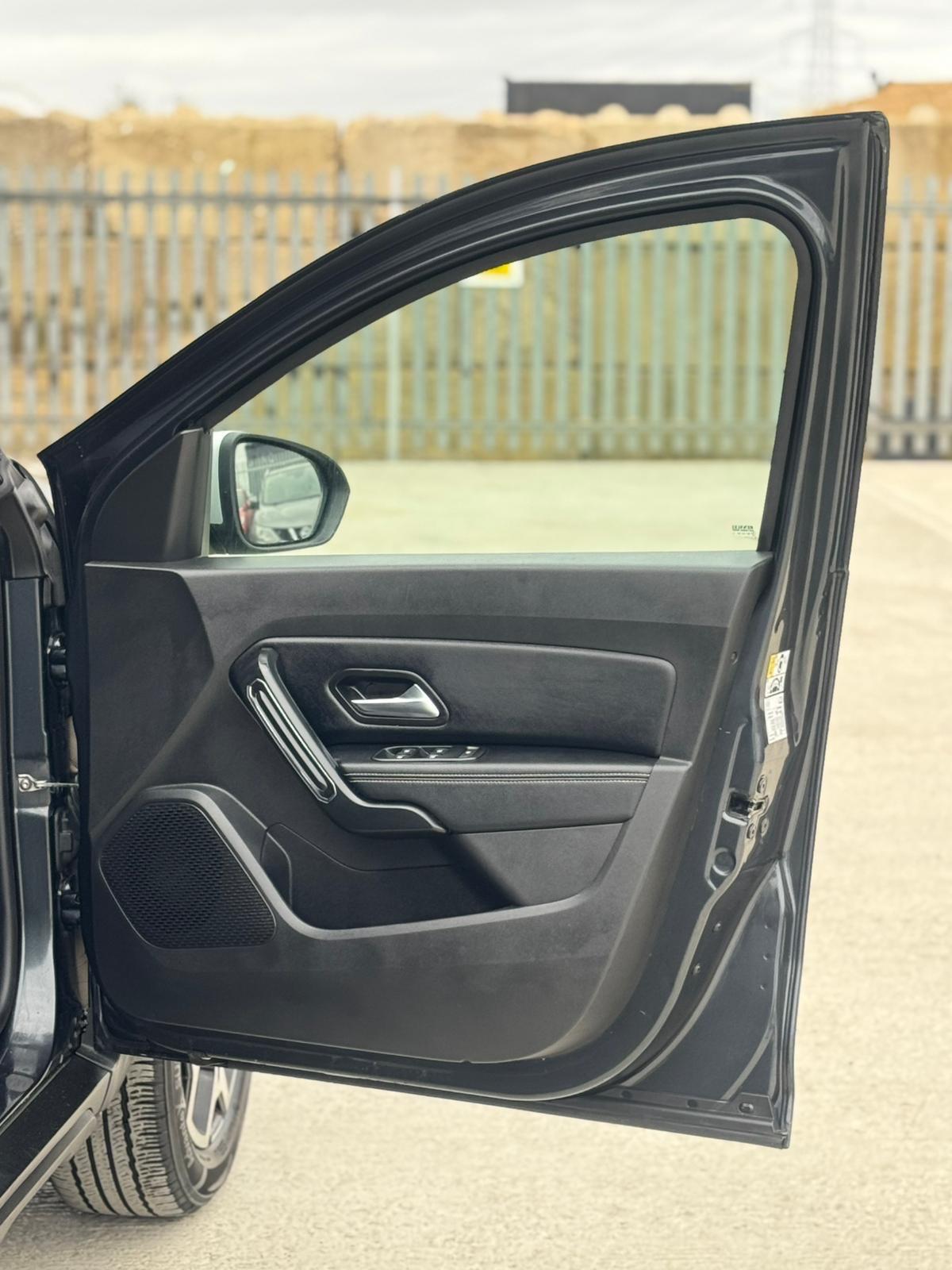 Used Dacia Duster 2019 for sale - 77909336: Photo 32