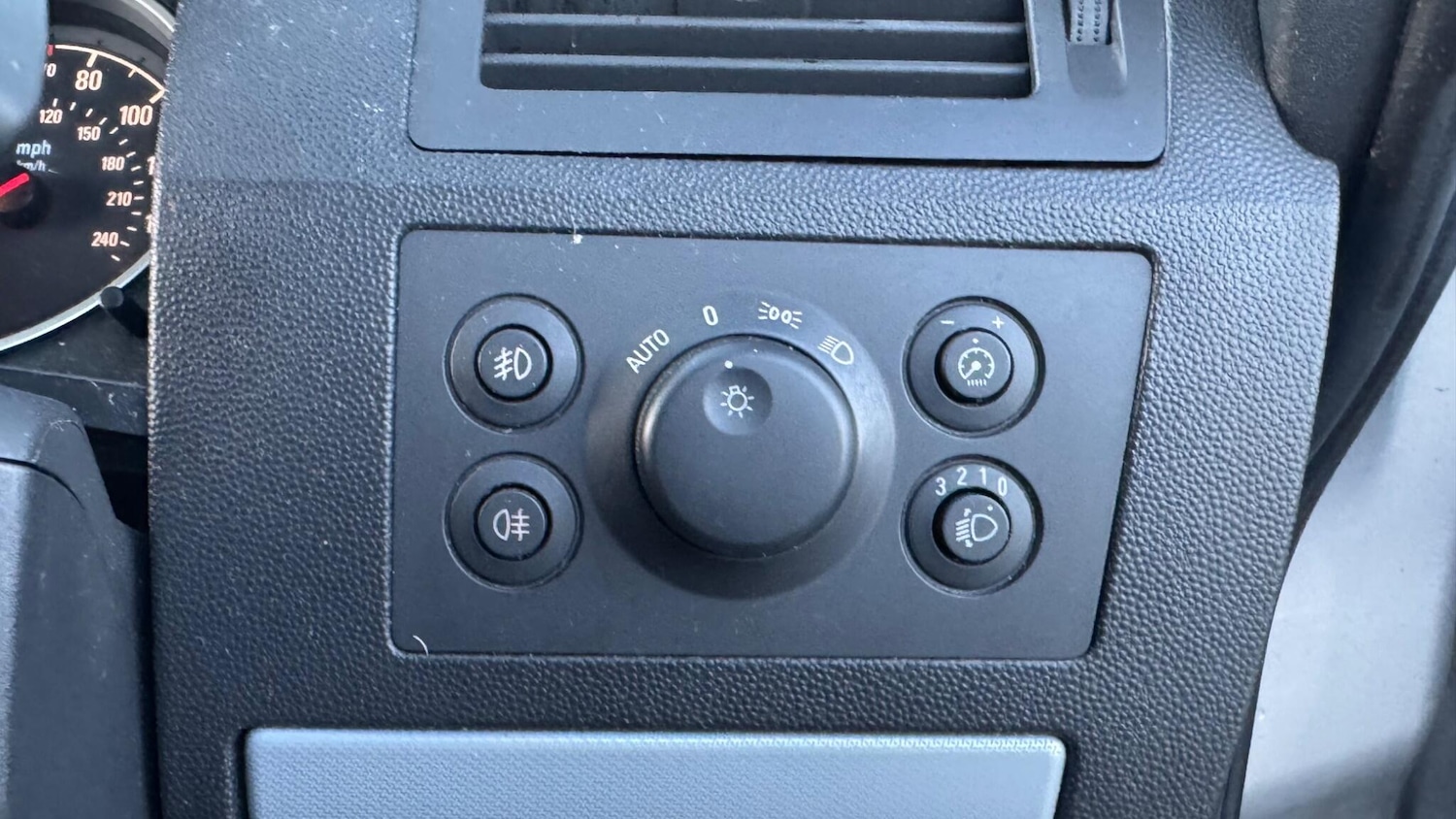 Used Vauxhall Zafira 2007 for sale - 77016714: Photo 24