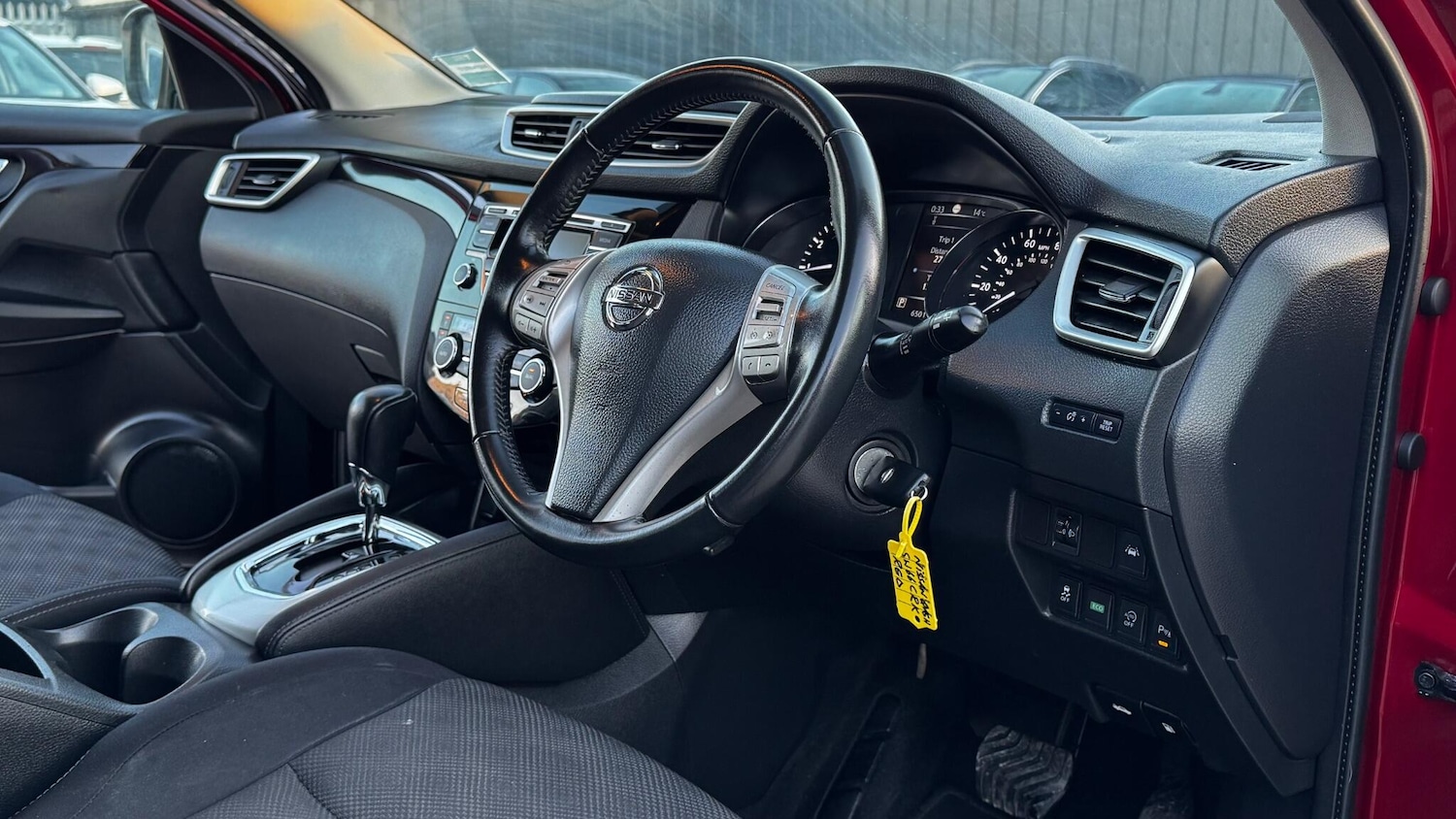 Used Nissan Qashqai for sale - 77670362: Photo 17