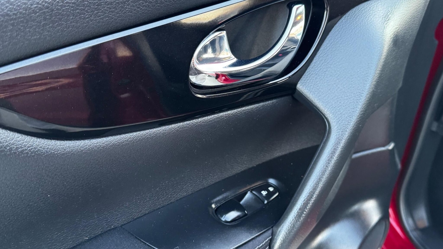 Used Nissan Qashqai for sale - 77670362: Photo 28