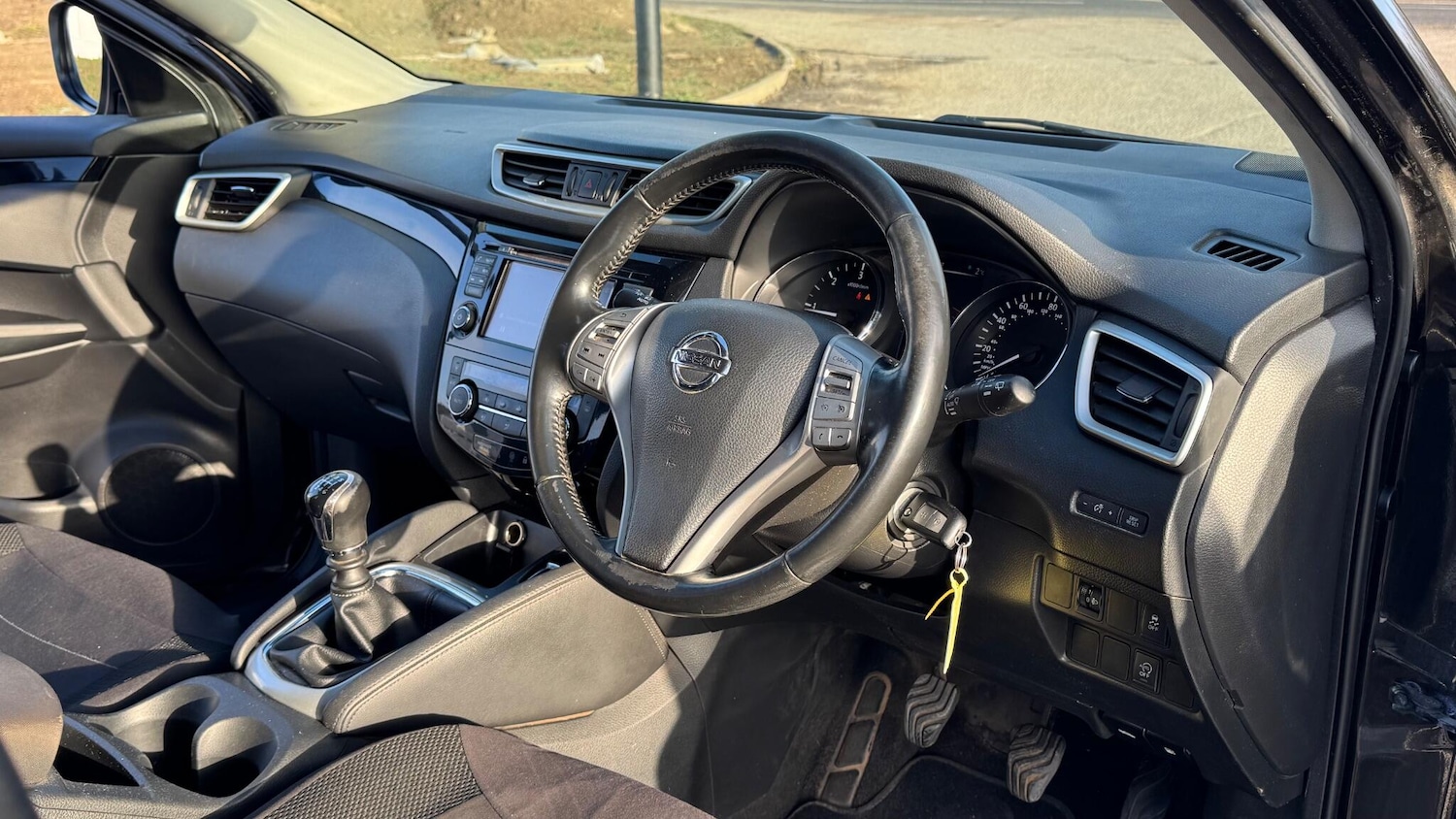 Used Nissan Qashqai 2015 for sale - 77097917: Photo 18