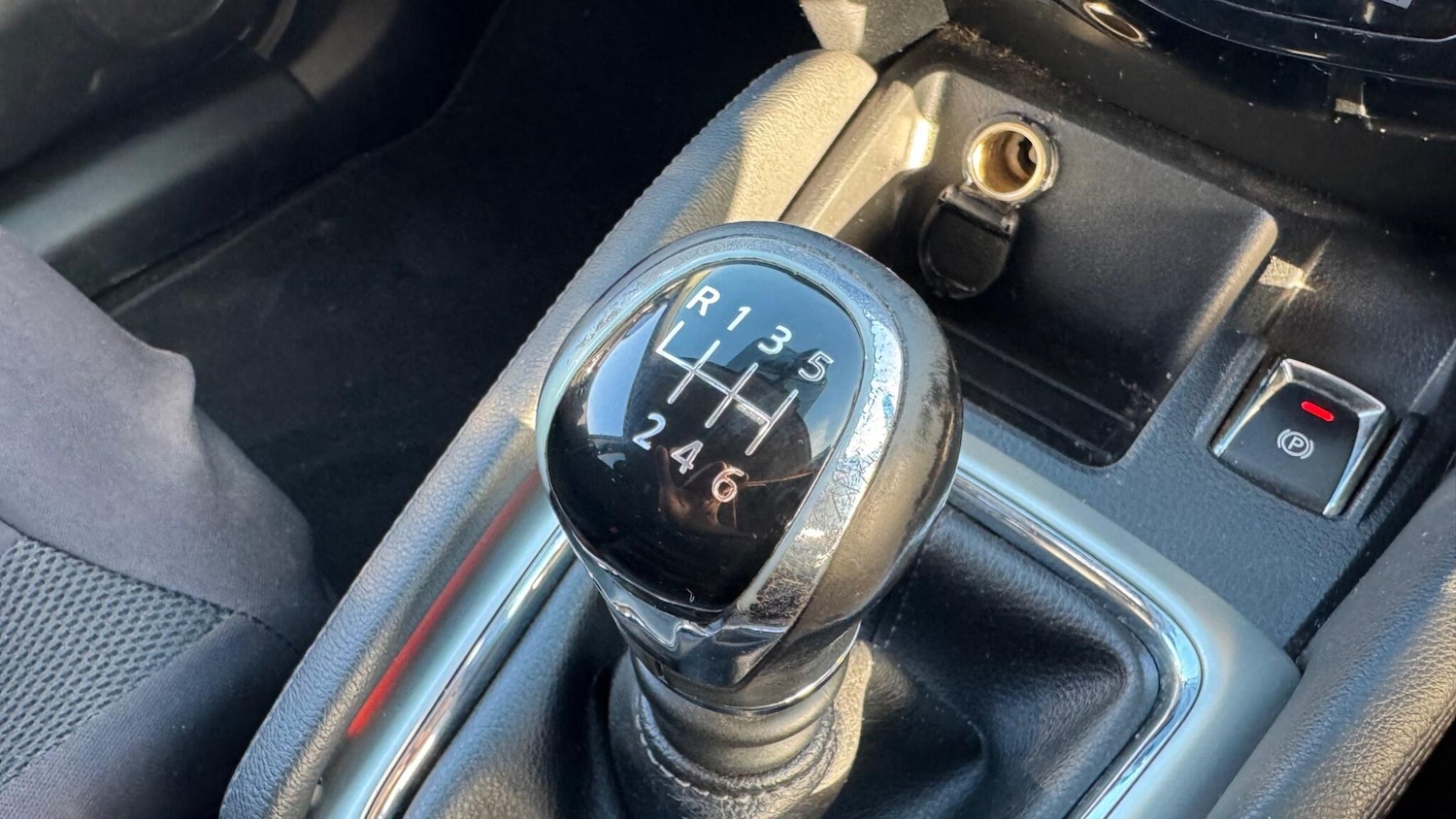 Used Nissan Qashqai 2015 for sale - 77097917: Photo 20