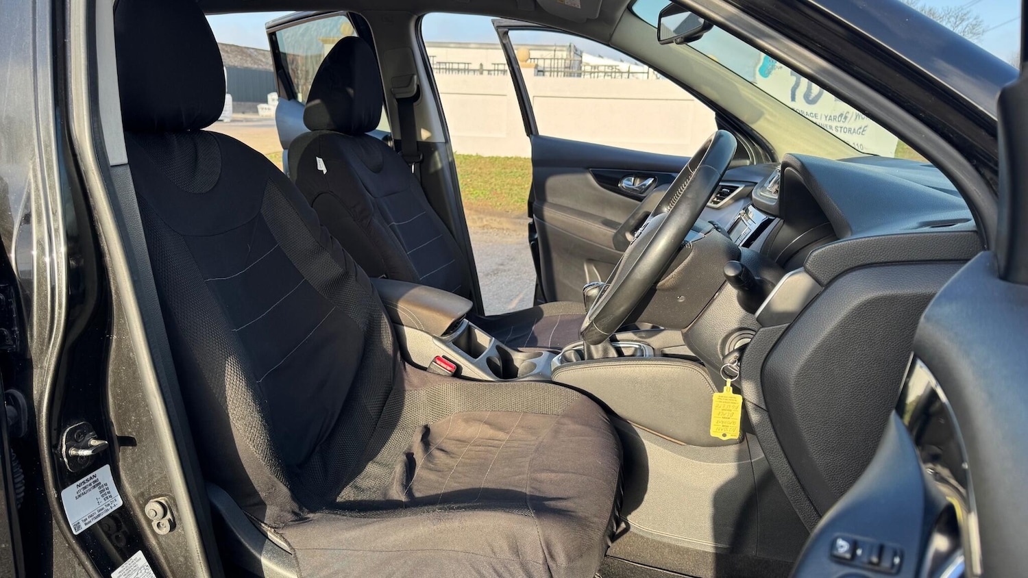 Used Nissan Qashqai 2015 for sale - 77097917: Photo 22