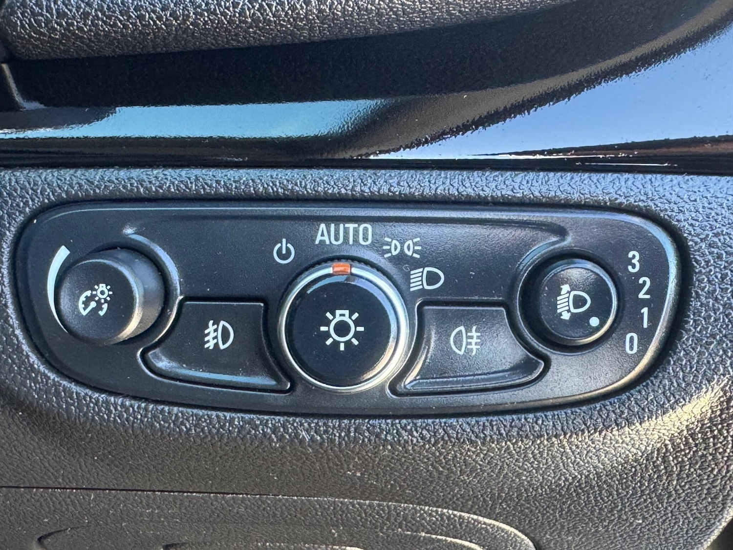 Used Vauxhall Mokka X 2017 for sale - 77993512: Photo 28