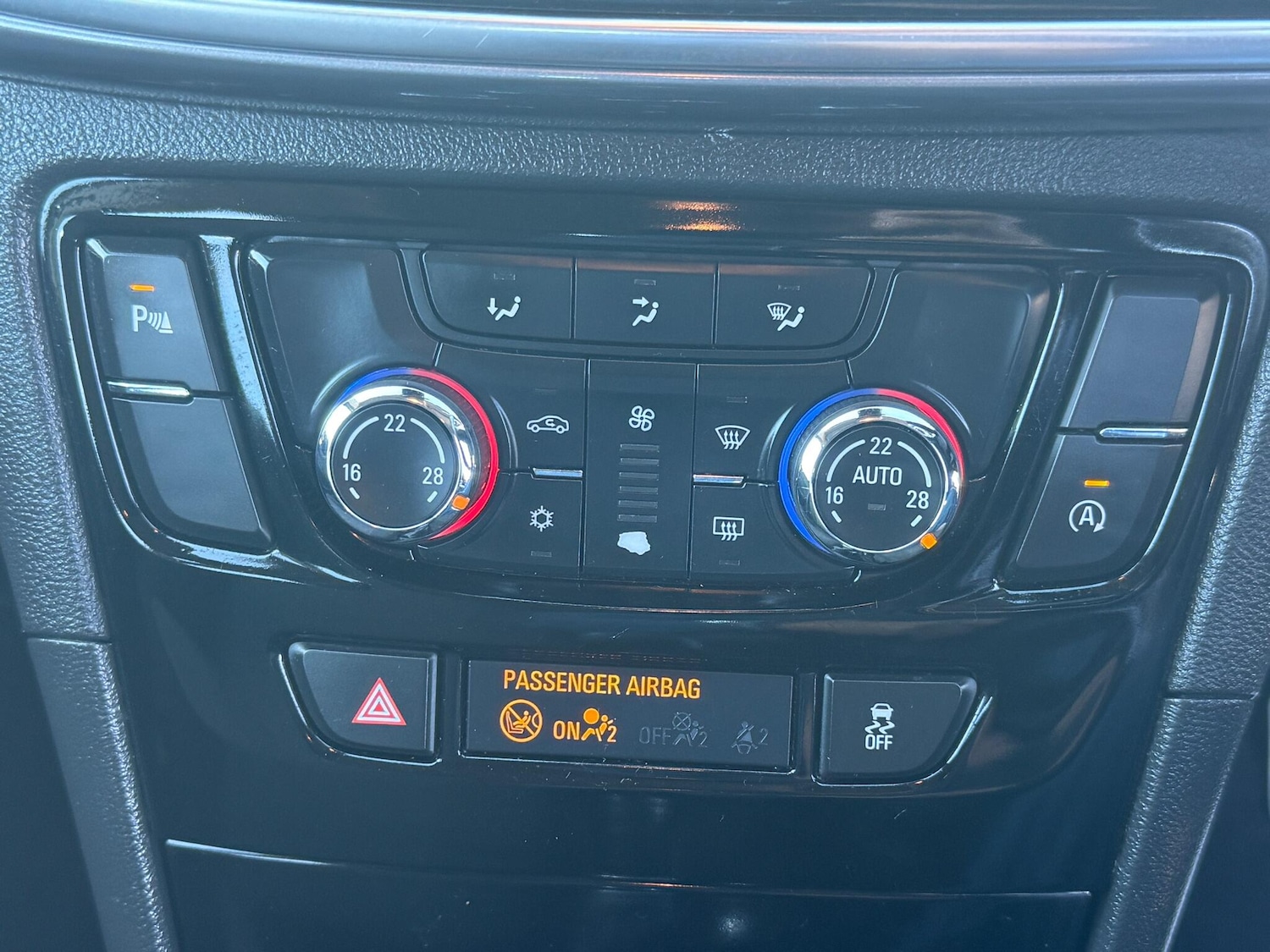 Used Vauxhall Mokka X 2017 for sale - 77993512: Photo 30