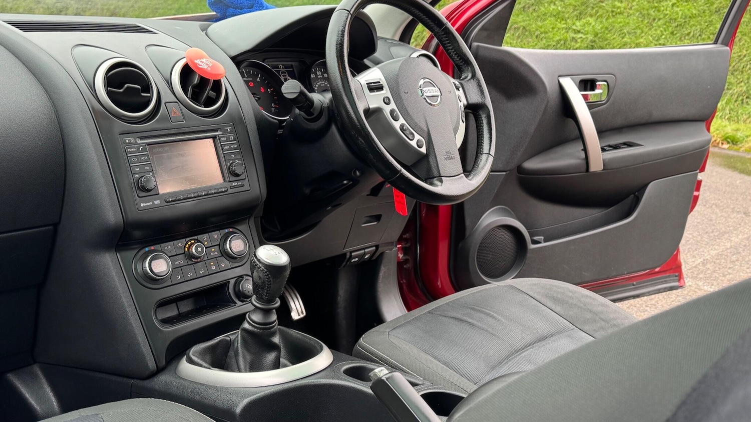 Used Nissan Qashqai 2011 for sale - 76765539: Photo 16