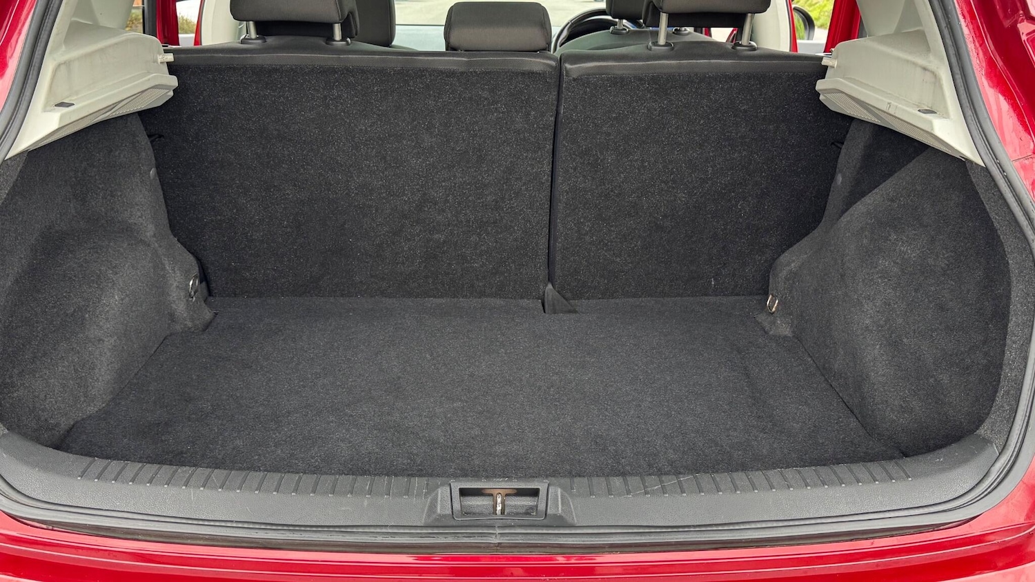 Used Nissan Qashqai 2011 for sale - 76765539: Photo 30