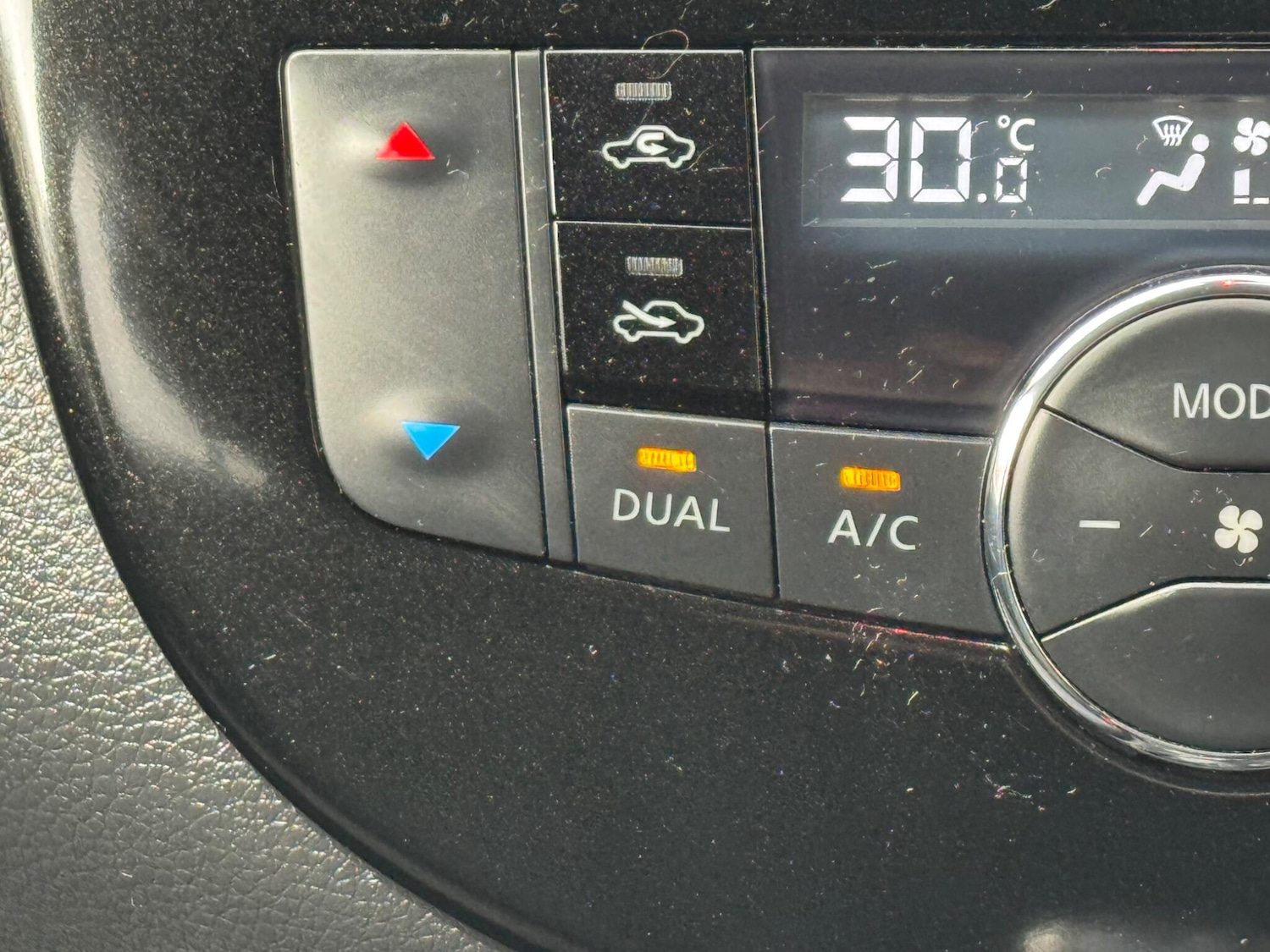 Used Nissan Pulsar 2015 for sale - 77345412: Photo 19