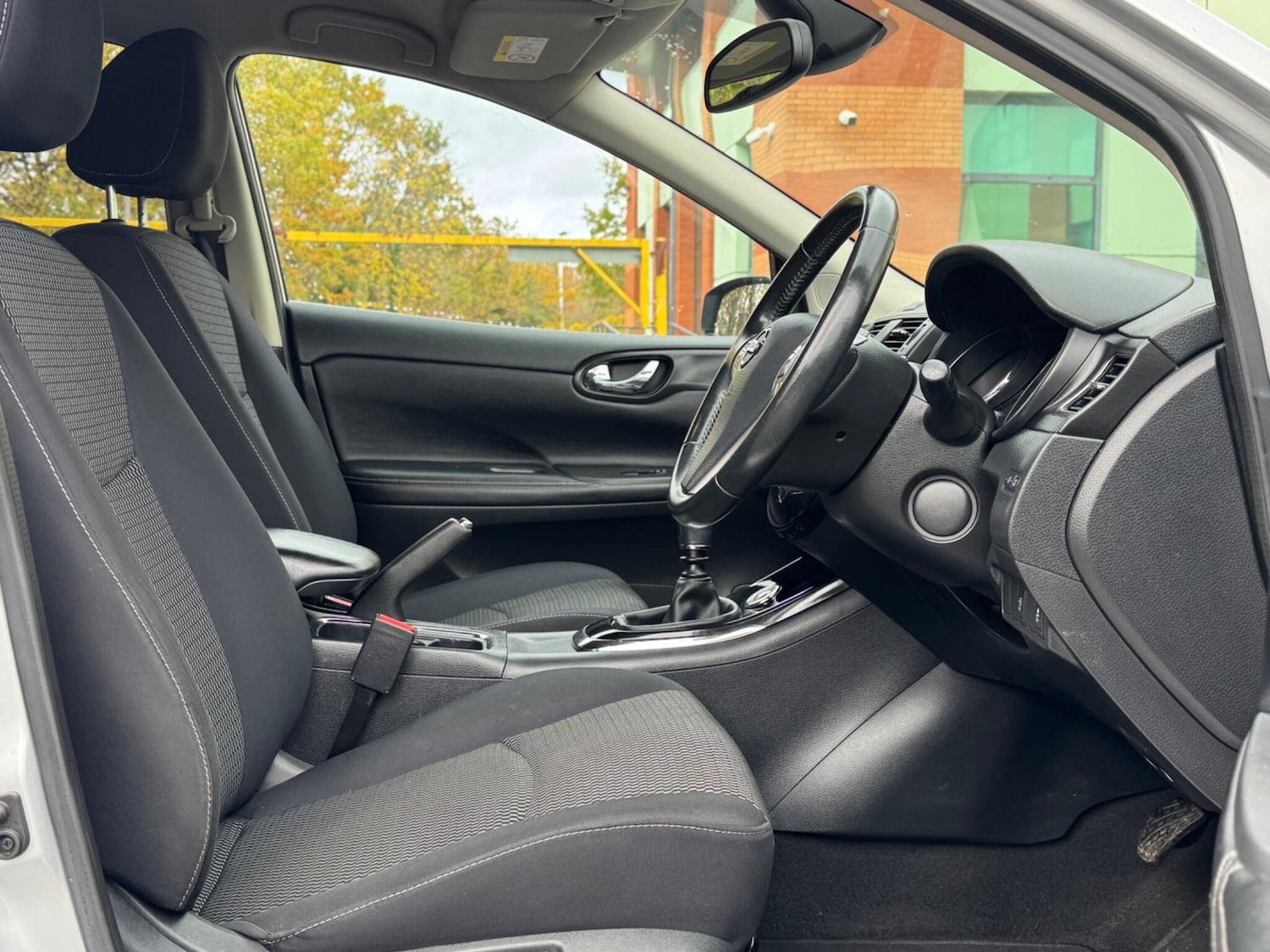 Used Nissan Pulsar 2015 for sale - 77345412: Photo 29