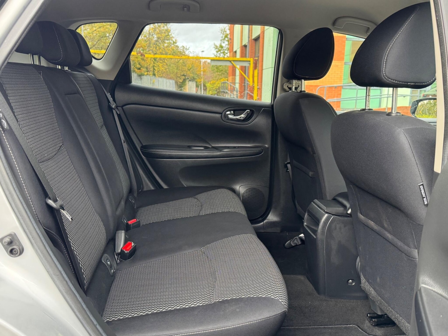 Used Nissan Pulsar 2015 for sale - 77345412: Photo 32