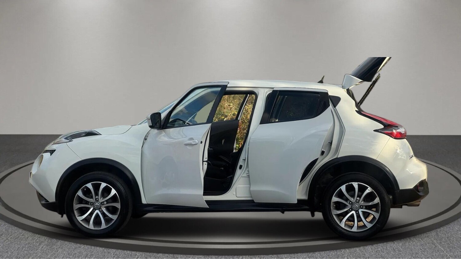 Used Nissan Juke 2015 for sale - 77939728: Photo 15