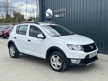 Used Dacia Sandero Stepway 2013 for sale - 79774586: Photo